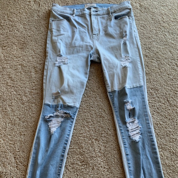 PacSun Denim - size 30 light washed super stretch jeggings